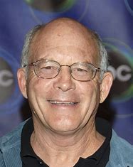 Max Gail